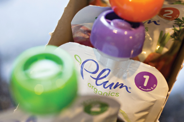 A package of Plum Organics baby food pouches.