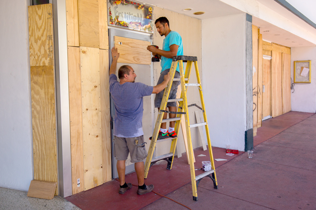 boarding windows for hurricane preparedness